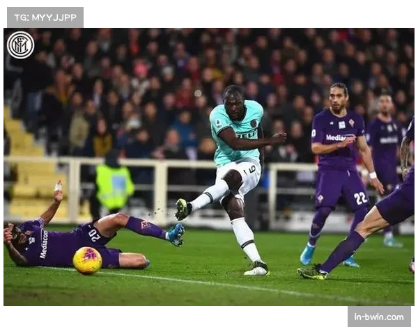 皮球远离球门时犯规评估 进攻机会可能性预测模型